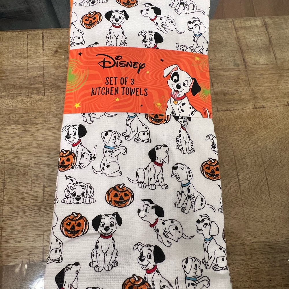 3 Disney Dalmatian and Pumpkin Kitchen Towels - White and Orange